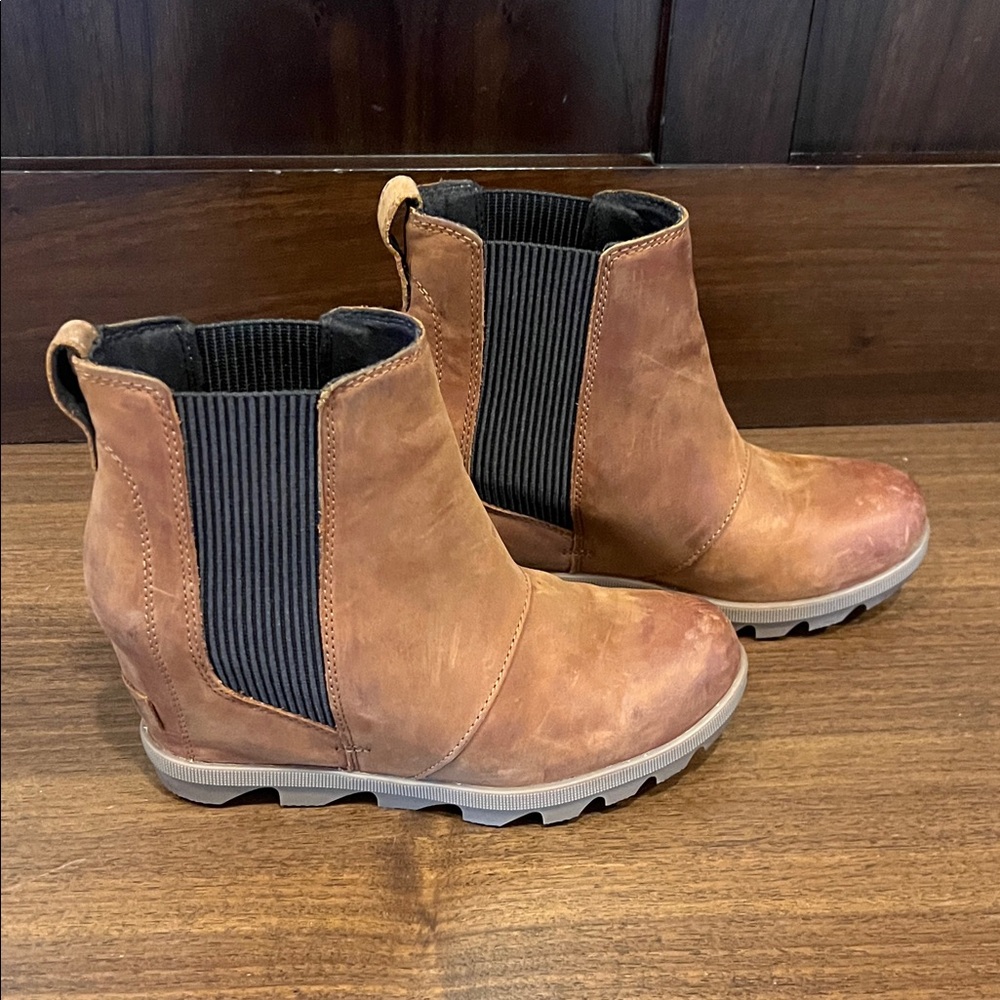 Sorel Brown Joan Wedge Ankle Boots size 7 - Picture 2 of 6